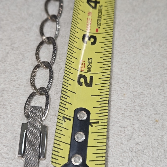 GUCCI AUTHENTIC WOMEN'S VINTAGE SILVER LINK BELT. LOGO ON CLASP. 📸 - Picture 8 of 12